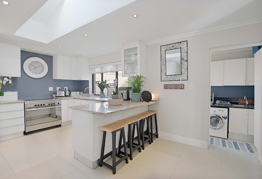  Bedroom Property for Sale in West Beach Western Cape